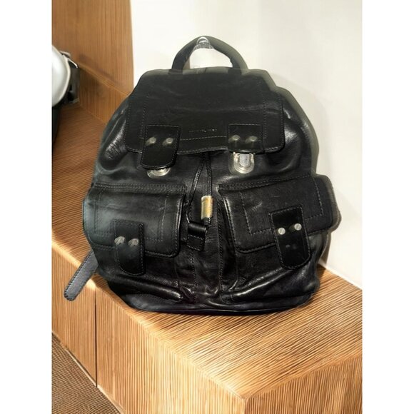 Michael Kors Men’s Large Leather Backpack - Picture 4 of 13